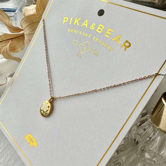 "Bellis" Daisy Charm Necklace in Gold