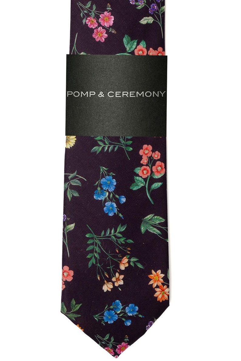 Pomp & Ceremony Tie