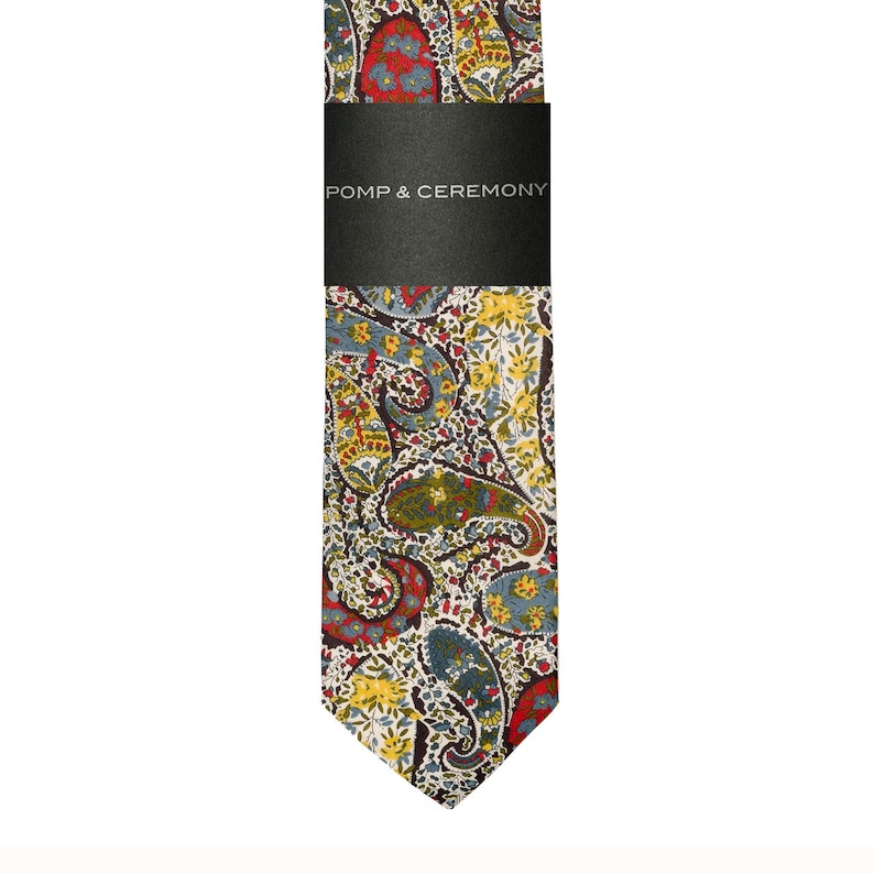 Pomp & Ceremony Tie